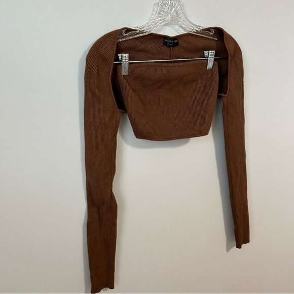 White Fox Forgetting You Ribbed Knit Long Sleeve Crop Top Women’s Size Medium - Picture 6 of 9